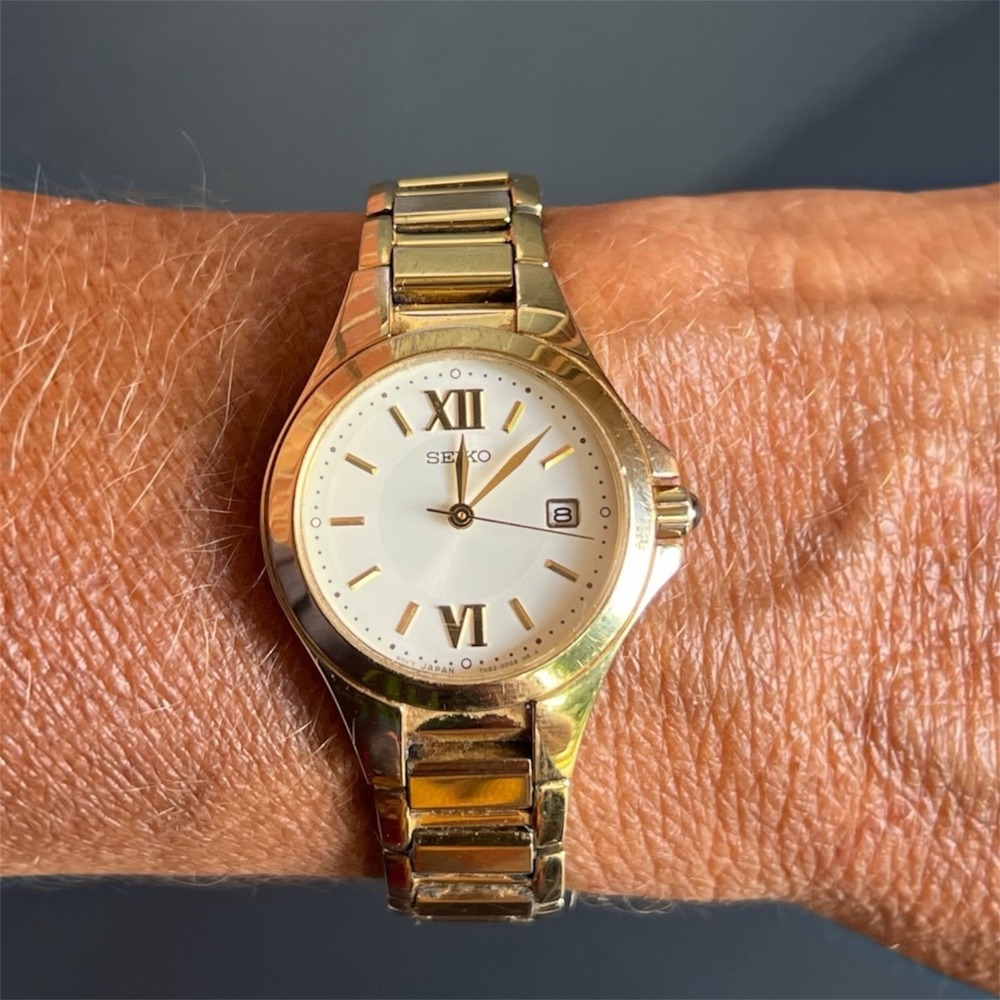 Vintage Seiko Women's Gold-Tone Quartz Date Watch W/links Working New Battery
